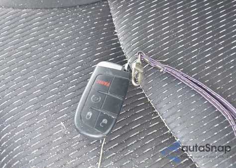 2018 Dodge Journey Se z USA, uszkodzony, nr VIN 3C4PDCAB0JT182999